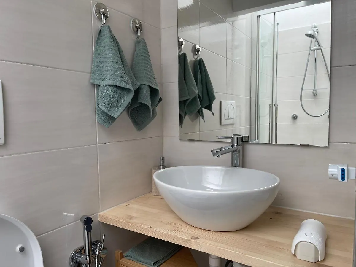 Mansarda Di Nolo-Mm Pasteur-Red Line Apartment Milan