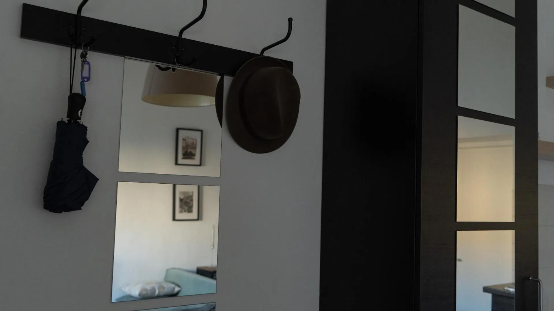 Mansarda Di Nolo-Mm Pasteur-Red Line Apartment Milan Italy